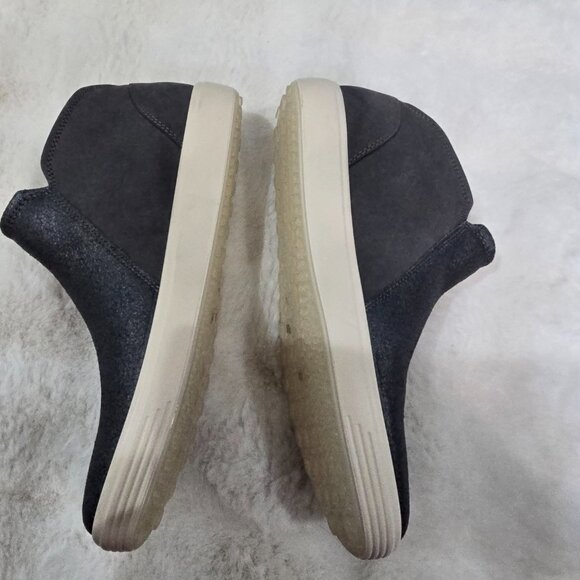 Ecco Soft 7 Nubuck Zip Bootie Women's Sizes NEW Gray Leather Textured Upper - Picture 8 of 11